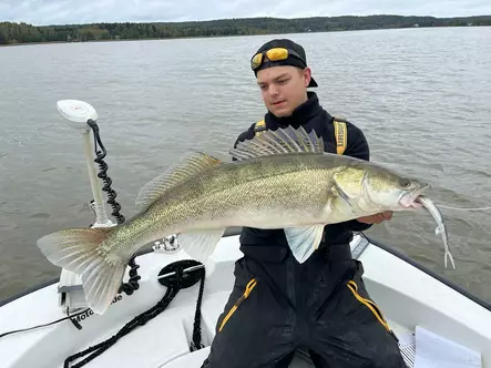 Ruodon kalastusopaspalvelut - Leo Tuomi - Muut tuotteet - 350095001 - 2