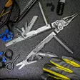 SOG Powerlock W/ Scissors Satin - Monitoimityökalut - 729857993951 - 7