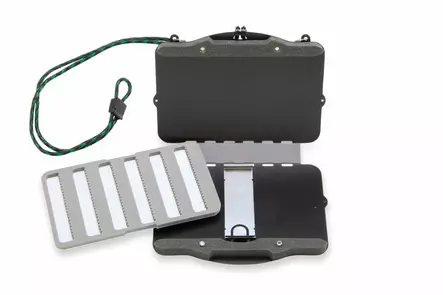 C&F Design Universal System Fly Patch Medium - Muut työkalut ja tarvikkeet - 4560111388313 - 2