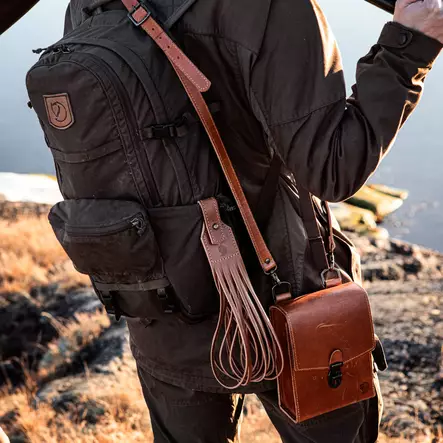 Fjällräven Game Strap Leather Cognac - Perinteiset asehihnat - 7323450151126 - 2