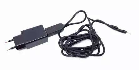 Treksta Grizzly Battery Charger - Kenkien hoitoaineet ja tarvikkeet - 8806430875537 - 1