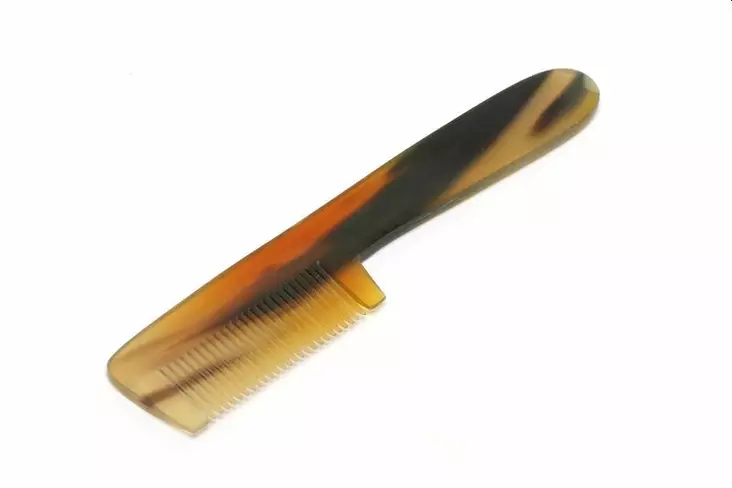 Hareline Underfur Hair Bone Comb - Dubbaushyrrät ja -harjat - 762820152177 - 1